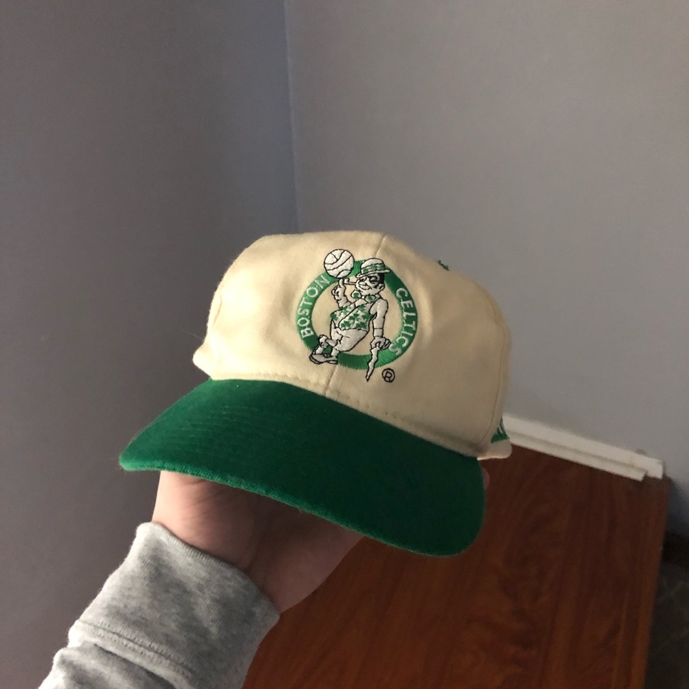 Vintage Celtics cream Starter cap